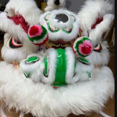 Malaysia Lion Head, Hok-Shan, Red/White, left eye-damaged set